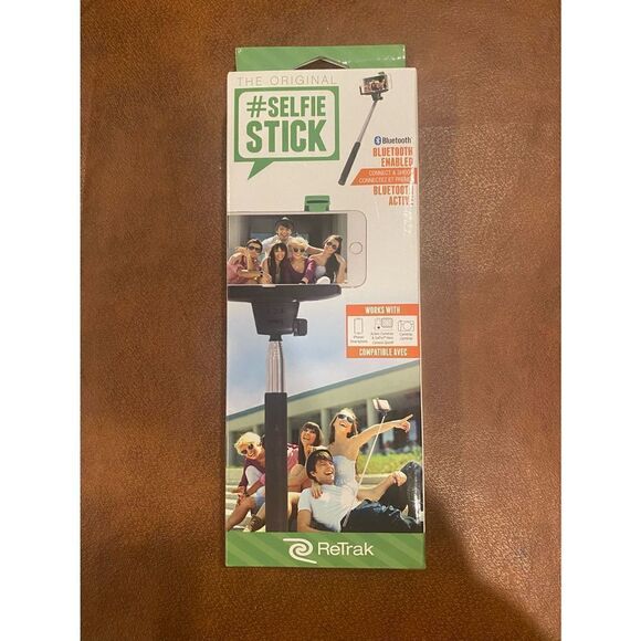 ReTrak Bluetooth Wireless Original Selfie Stick Phone Tripod NWT NIB - Picture 1 of 4